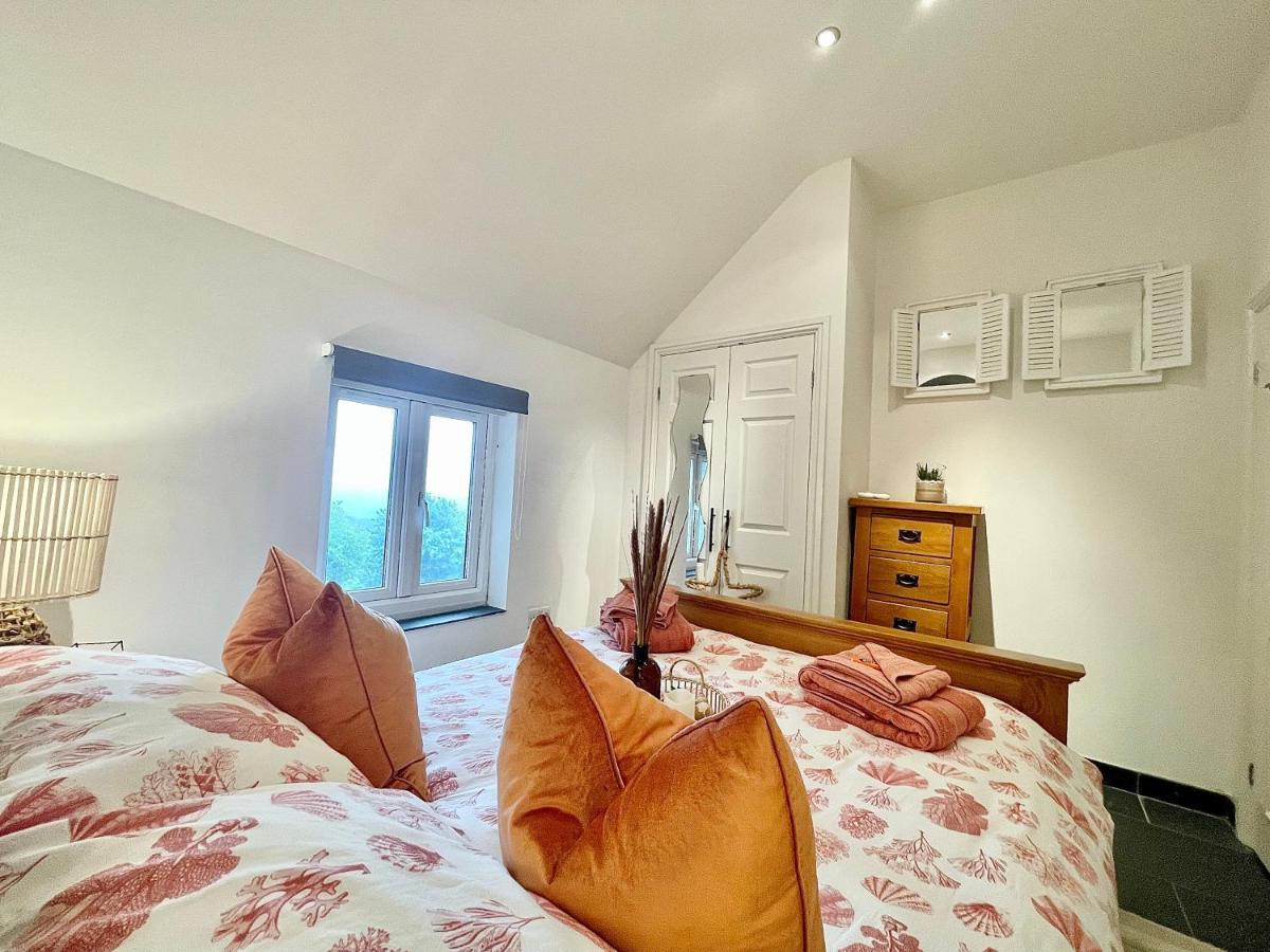The Mermaids Watch Pendine Dog Friendly With Cymru Holidays Экстерьер фото